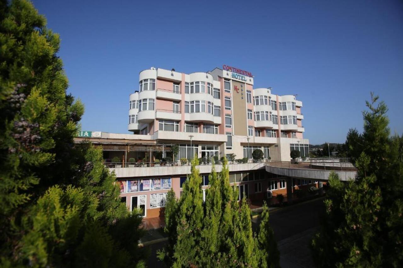 Hotel Continental Вора Екстер'єр фото