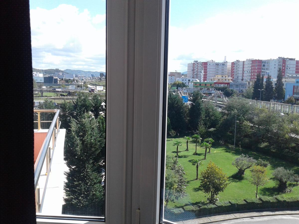 Hotel Continental Вора Номер фото